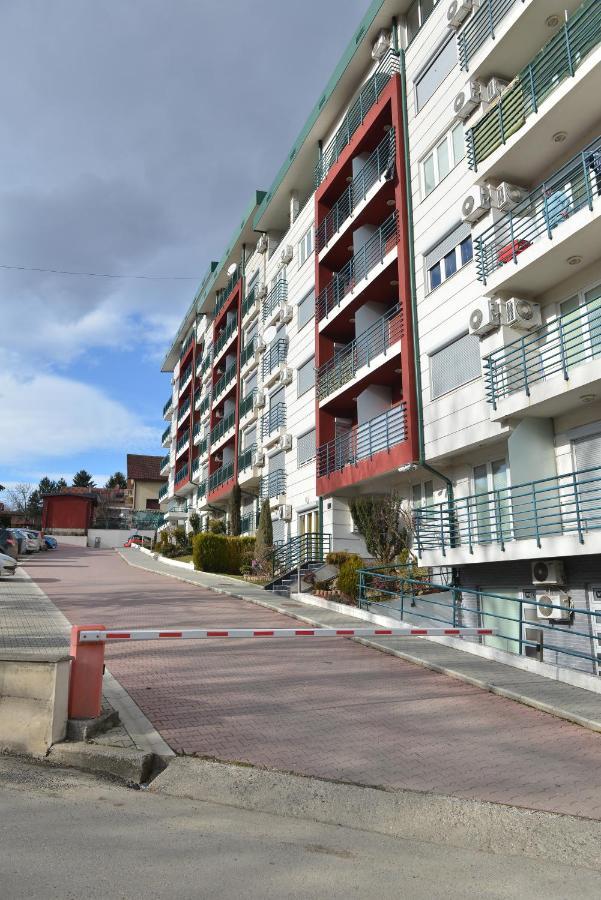 Studio Apartman Zvezdana Noc Vrnjačka Banja Εξωτερικό φωτογραφία